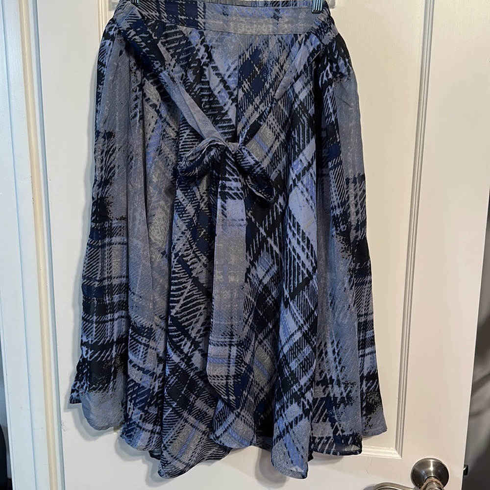 Plaid Blue and Gray Circle Flowy Skirt Elastic Waistband Attached Belt Size XL